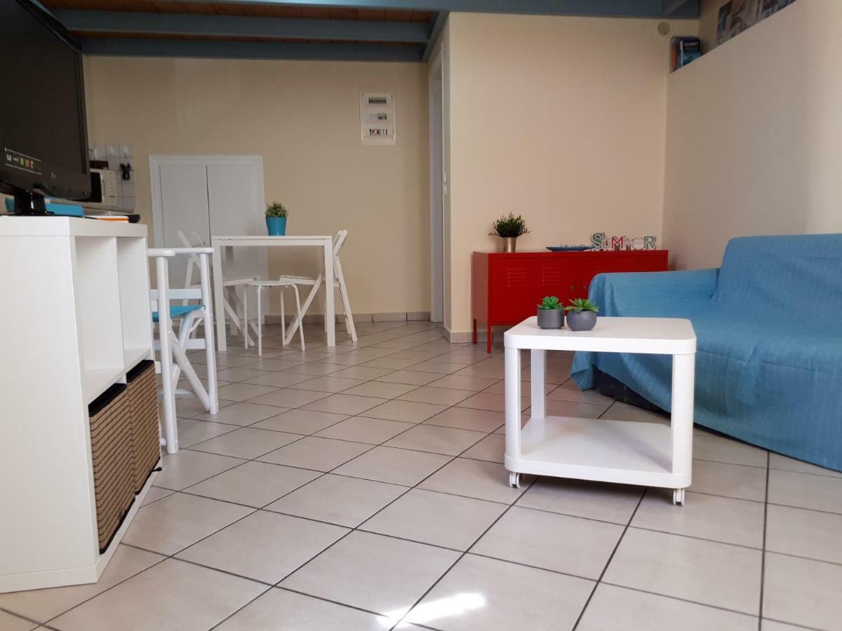 Ermoupolis, Syros City Apartments Bagian luar foto